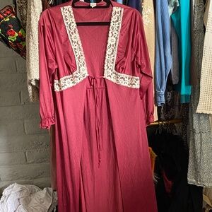 Vintage Burgundy Long Lace-Trim Robe with Tie Front